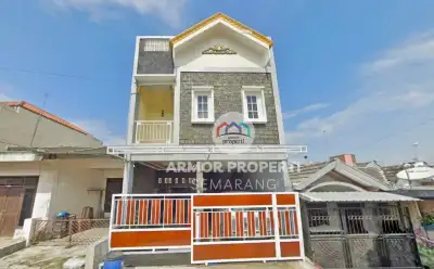 Cari Rumah Balkon Meteseh? SHM 2 Lantai LT90 LB150