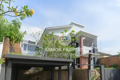 Rumah Mewah Super Luas Perum Permata Puri – Ngaliyan